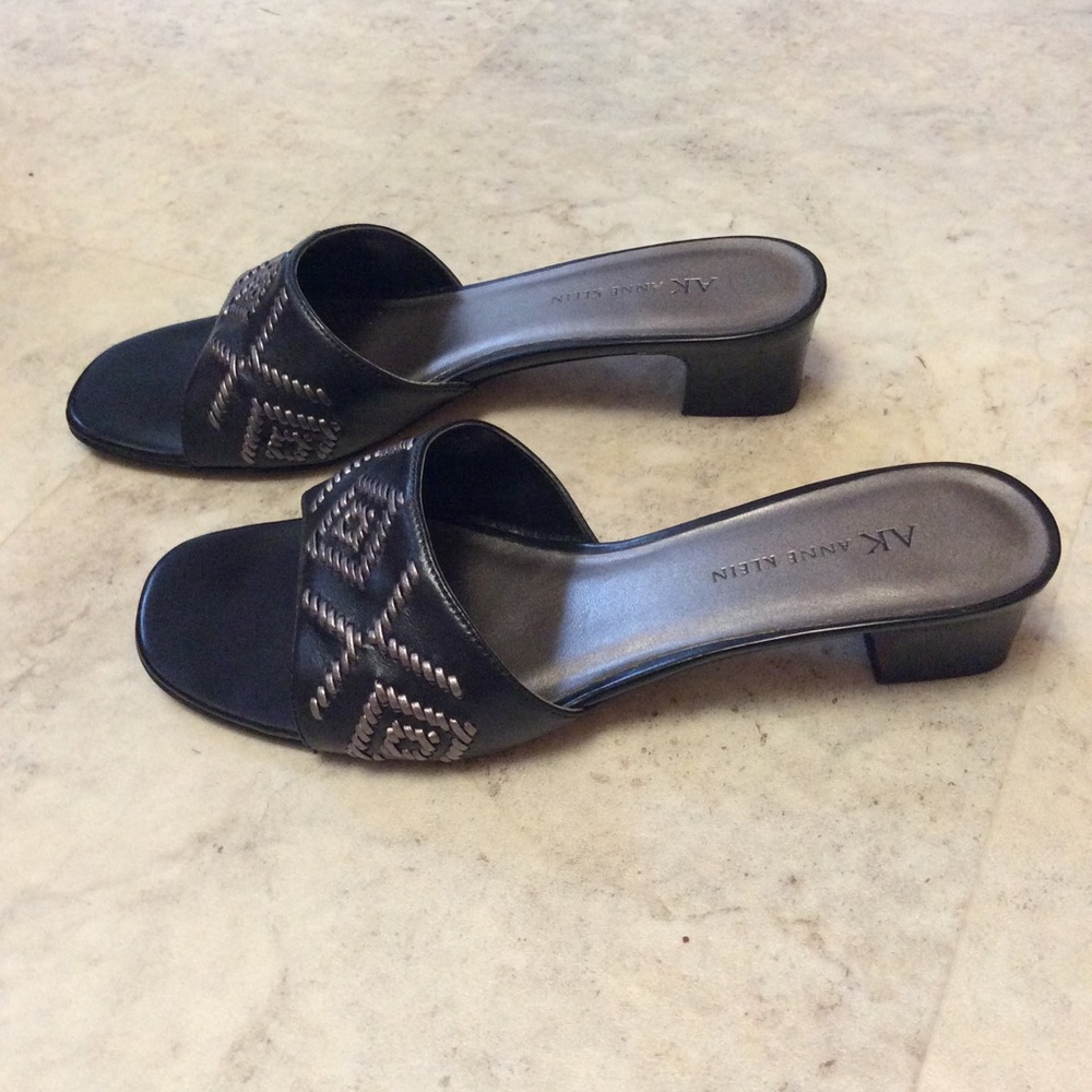 Ann Klein Mataos Sandals Slides